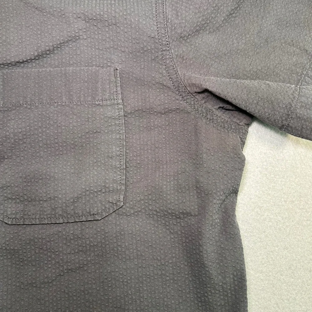 The North Face Button Up Shirt Mens Large Gray Textured Cotton Short Sleeve